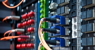 Профессиональный монтаж слаботочных сетей и систем от 1550 руб. в Петергофе - ЭлектроПтф